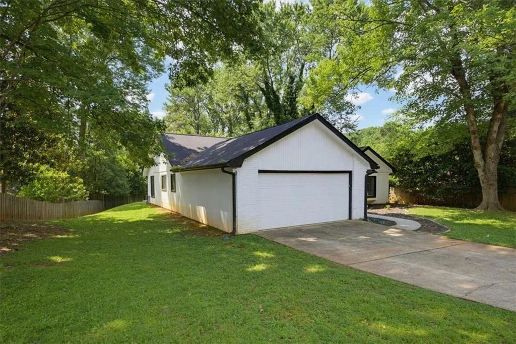 Photo of 120 Softwood Circle
