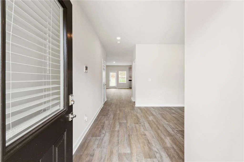 Photo of 355 Jarrett Street