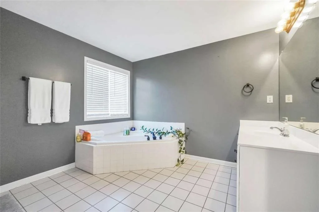 Photo of 1307 Regatta Way