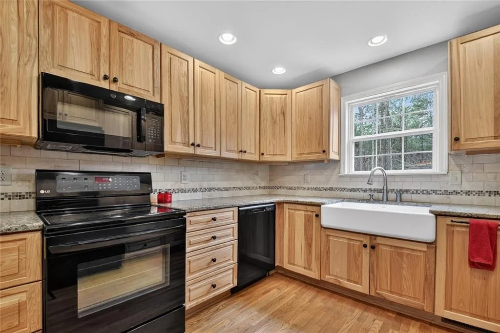 Photo of 144 Emerald Cove