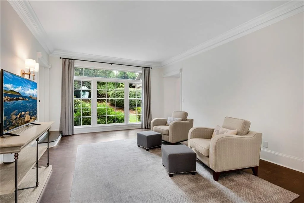 Photo of 9190 Huntcliff Trace