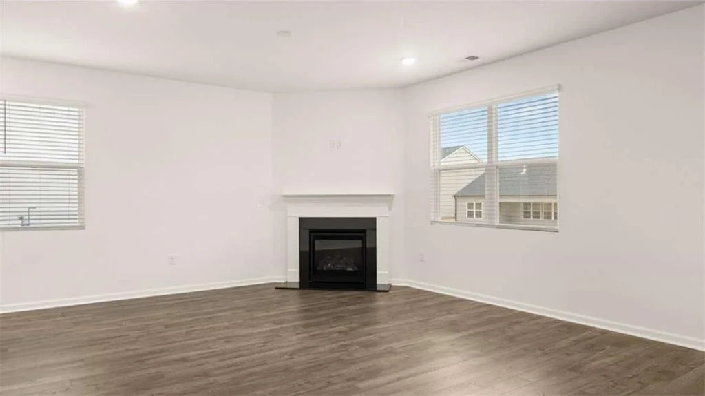 Photo of 372 Abbott Road