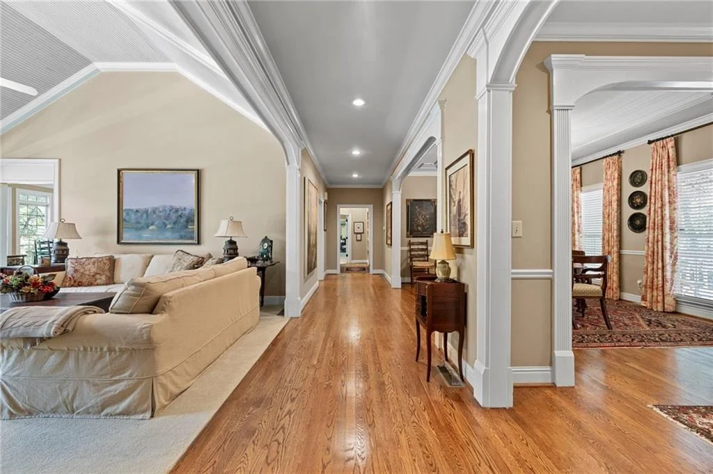 Photo of 87 Pine Knoll