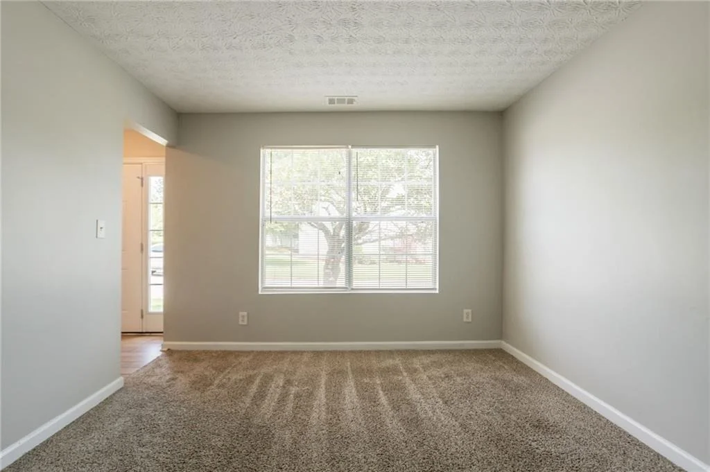 Photo of 5867 Heritage Walk