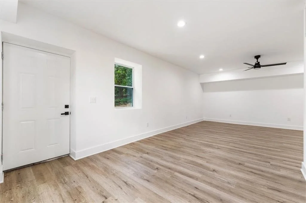 Photo of 6885 Silver Maple Trail