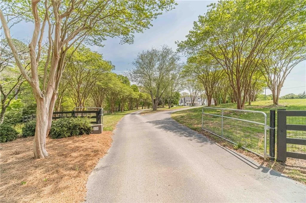 Photo of 1271 Carl Davis Road