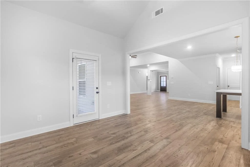 Photo of 744 Belle Vista