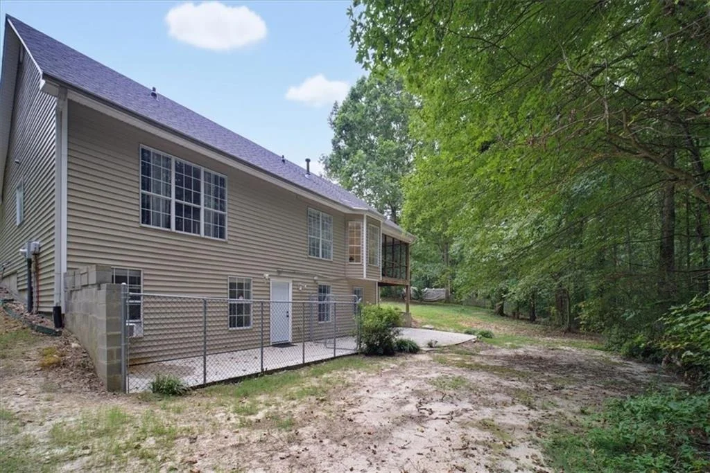 Photo of 7425 Hickory Bluff Drive