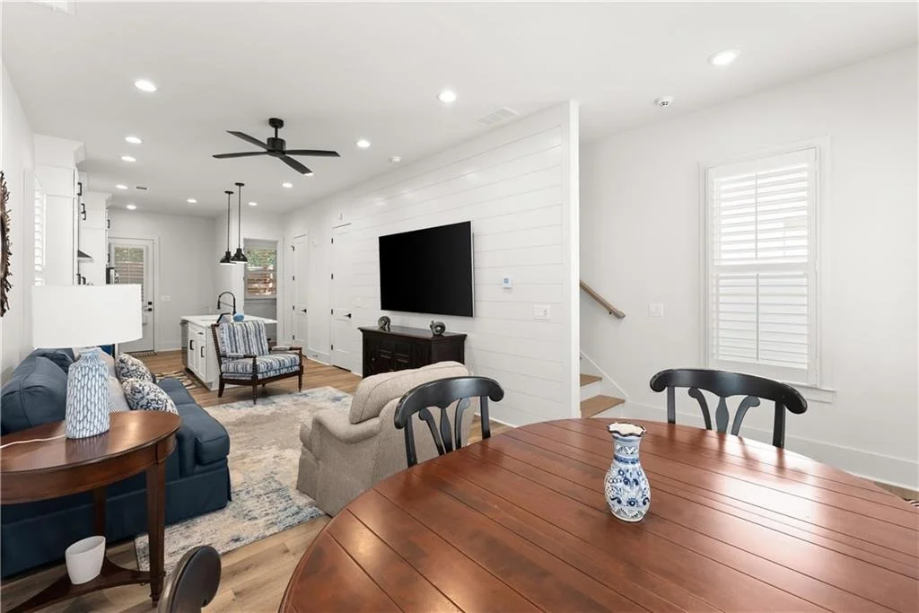 Photo of 310 Clarendon Court