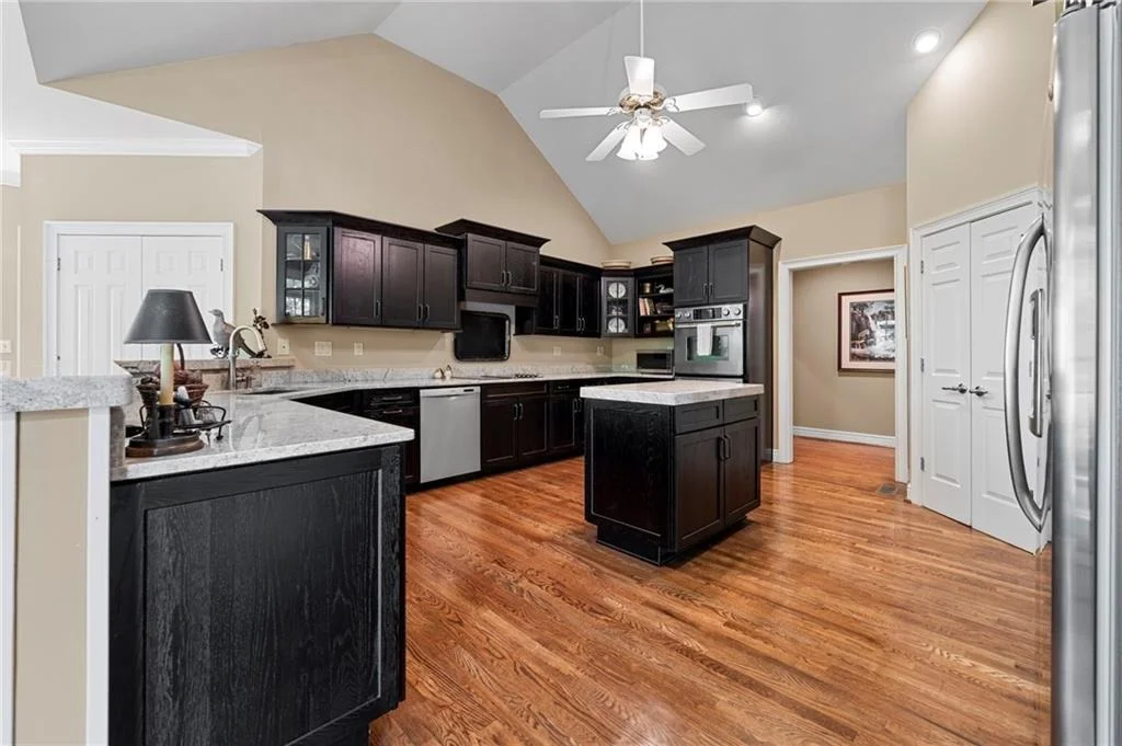Photo of 87 Pine Knoll