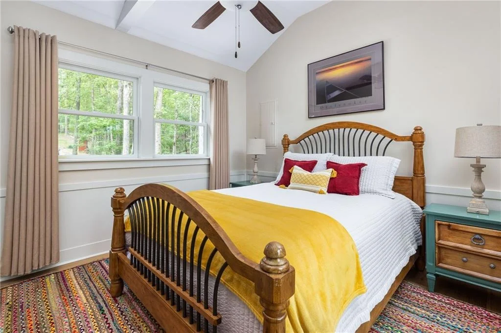 Photo of 6592 Huckleberry Lane