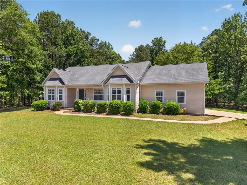Photo of 240 Ashley Trace Drive