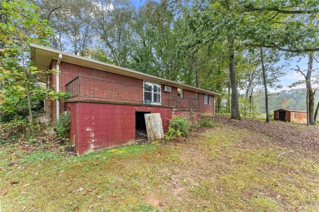 Photo of 3772 Ledan Road