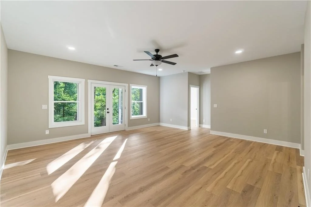 Photo of 595 Wake Robin Drive