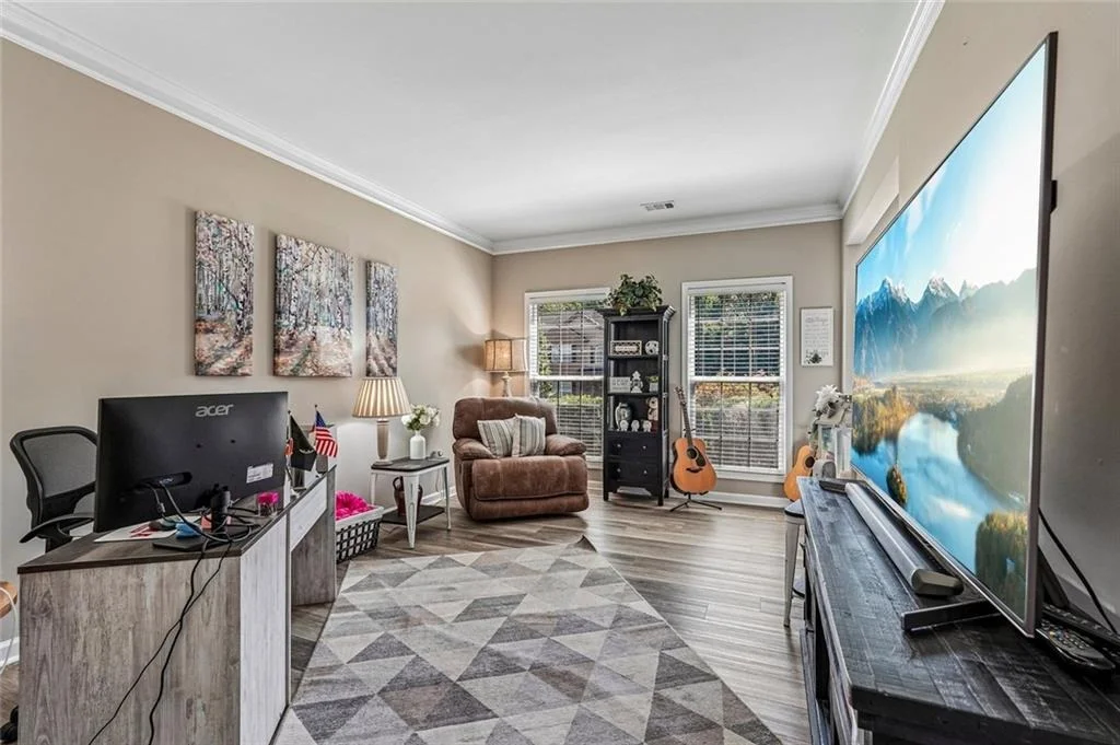 Photo of 337 Meadowcrest Circle