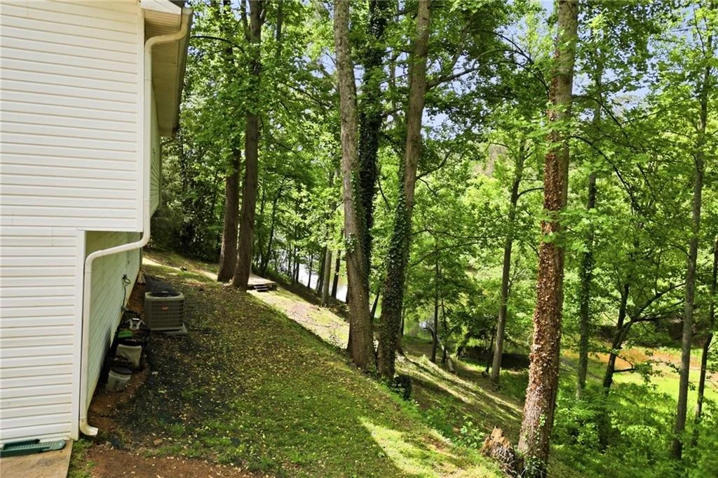 Photo of 612 Beaver Ridge Road