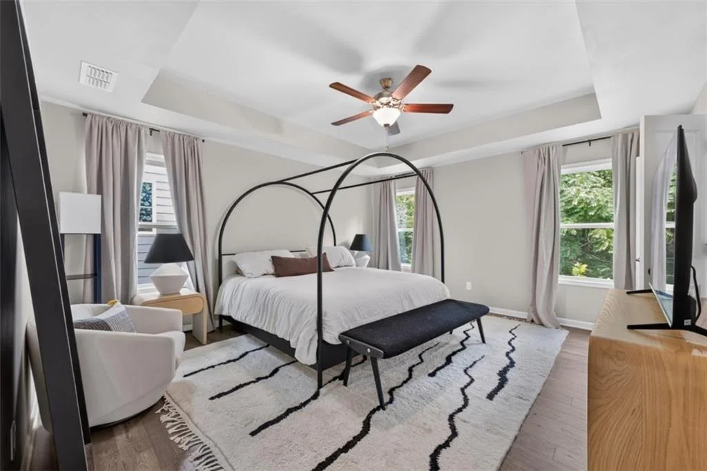 Photo of 2111 Westside Drive