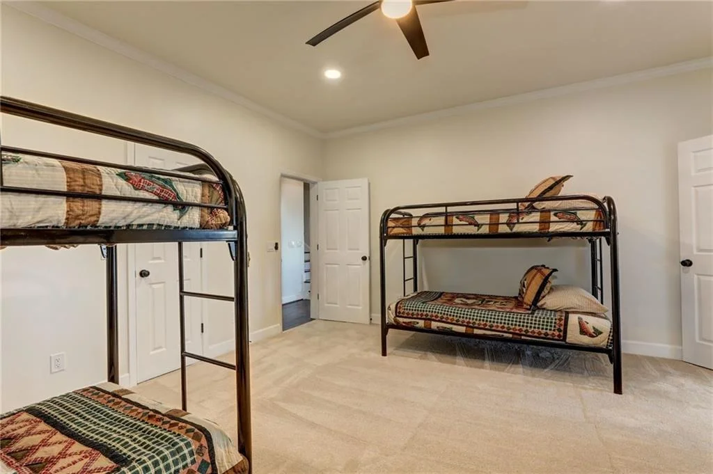 Photo of 1492 Mcelroy Mountain Drive