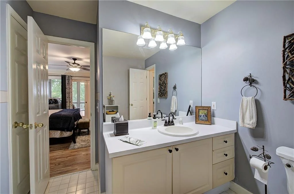 Photo of 225 Grandview Trail
