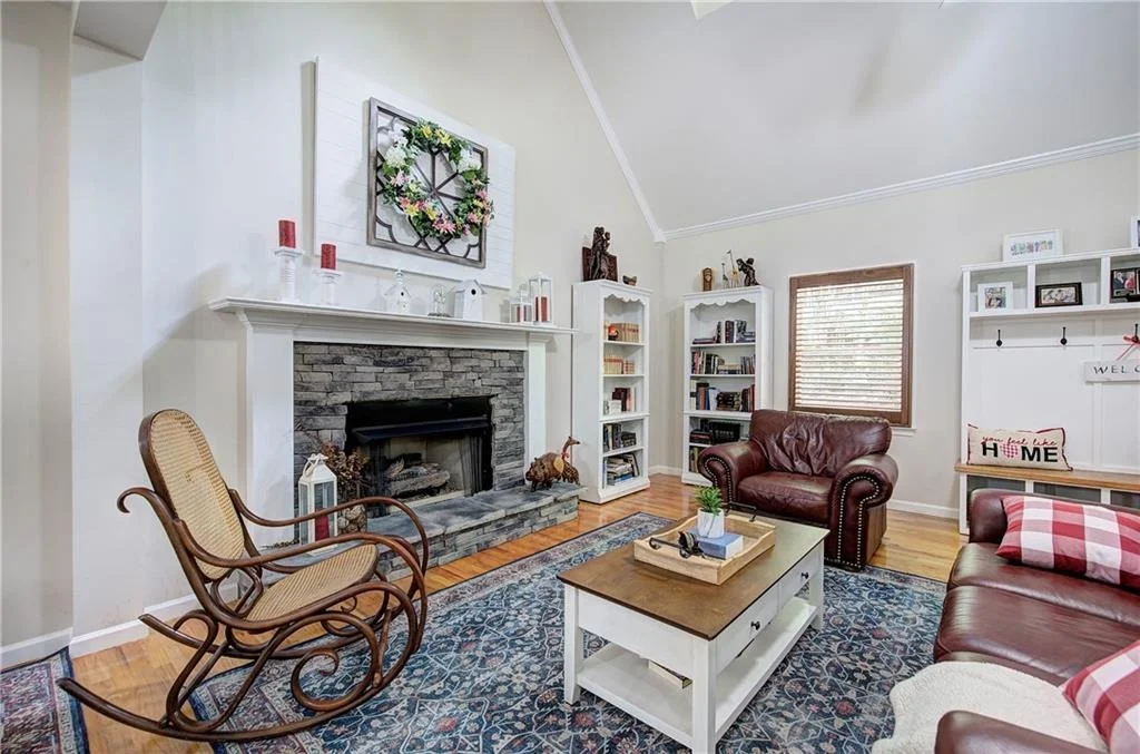 Photo of 376 Alpine Drive