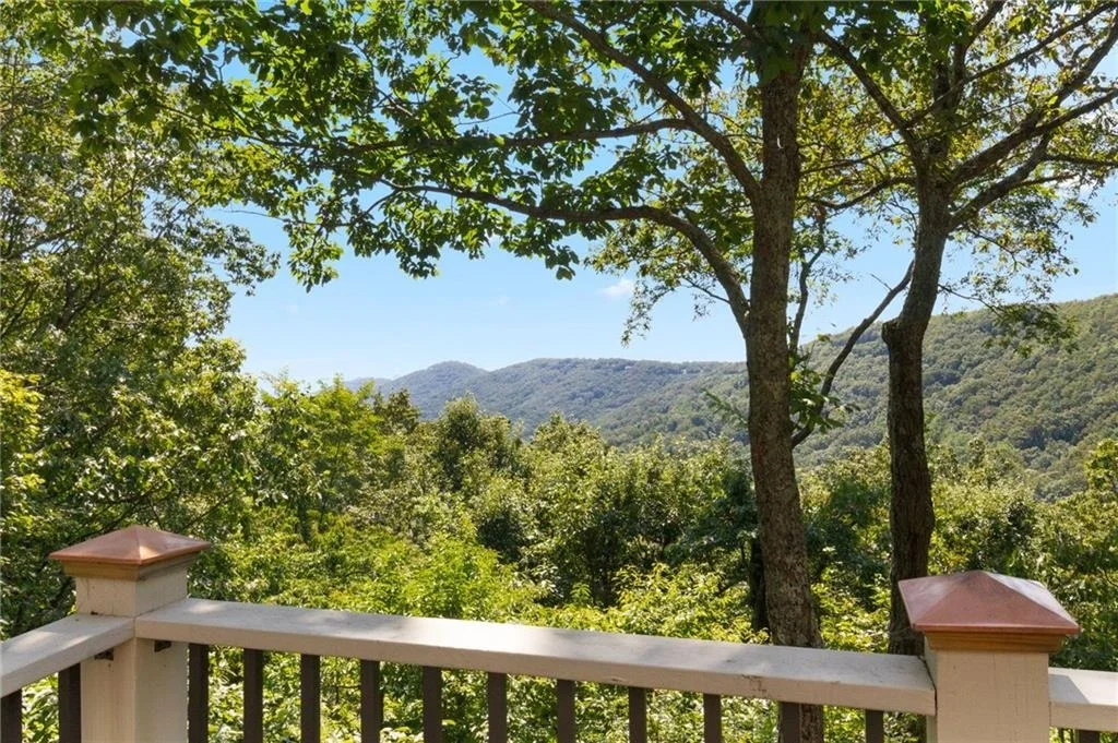 Photo of 465 Huckleberry Trail