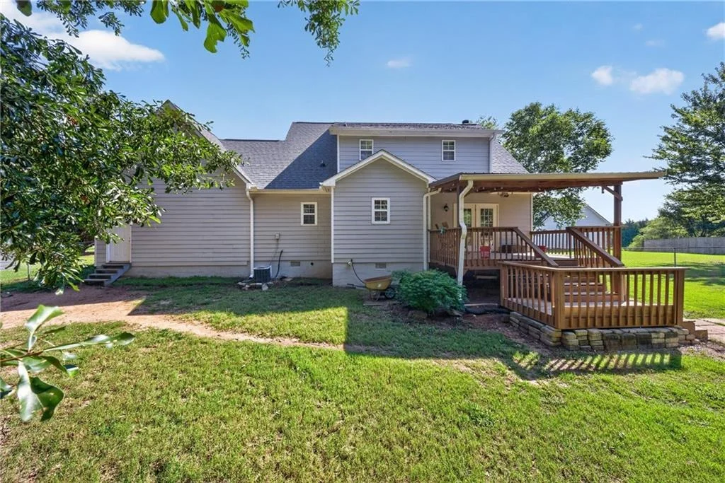 Photo of 481 Lisa Circle