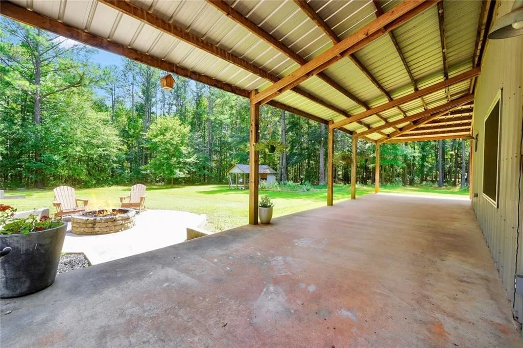 Photo of 2182 Leguin Mill Road