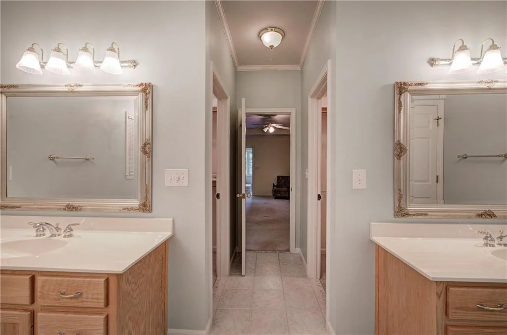 Photo of 312 Lake View Trace
