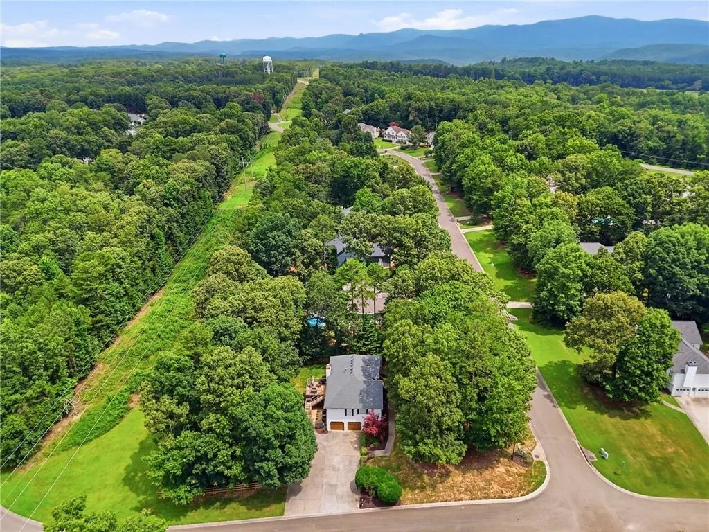 Photo of 460 Kerry Drive