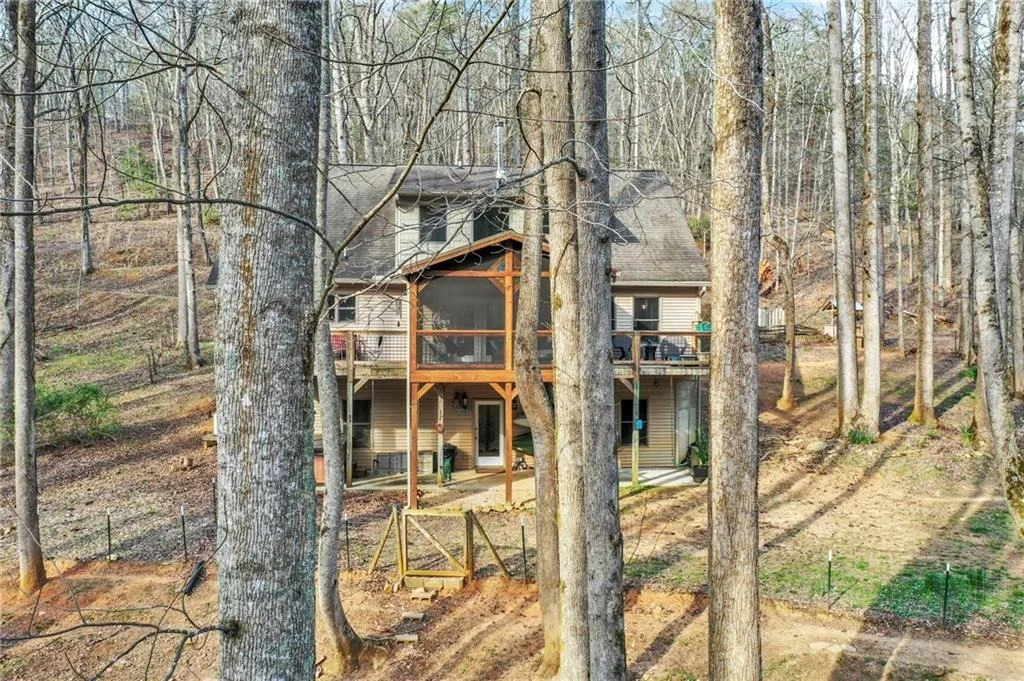 Photo of 1250 Sutton Road