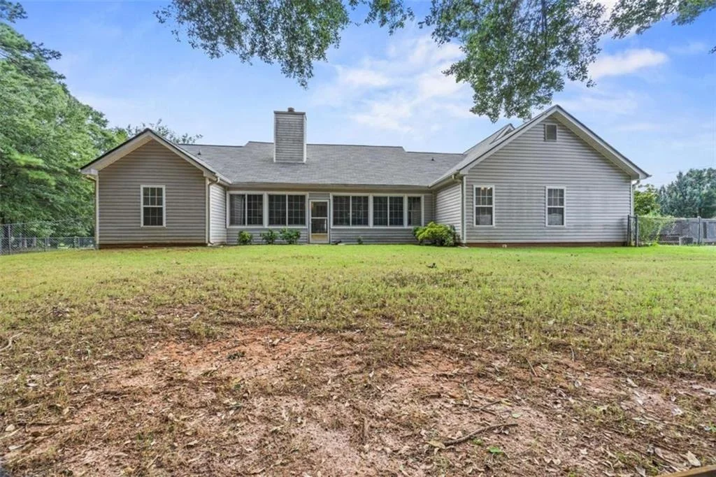 Photo of 1231 Snapping Shoals Road