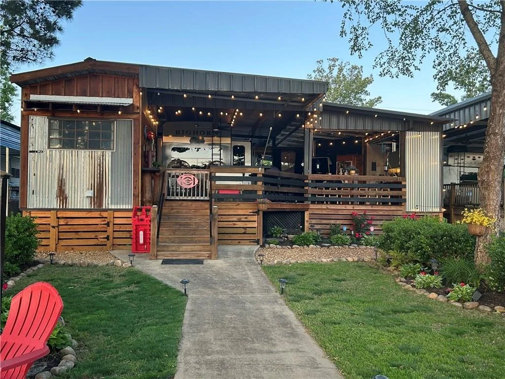 Photo of 1210 County Road 131