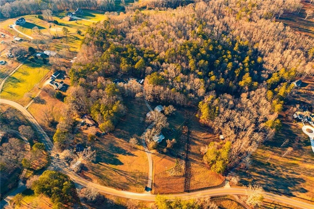 Photo of 873 Long Road