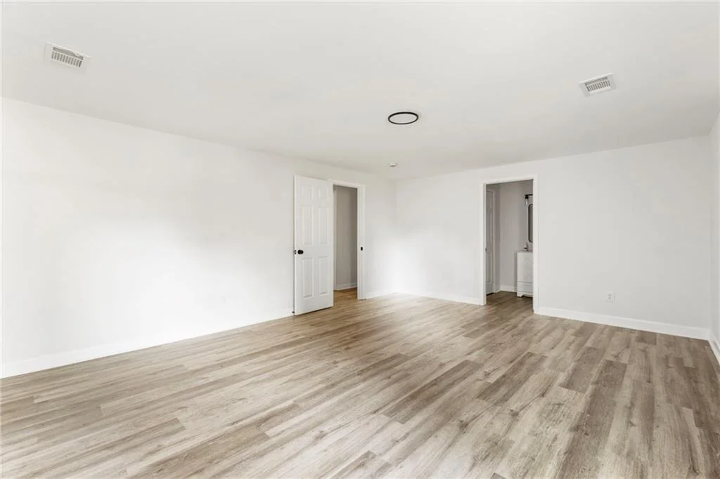 Photo of 8859 Thomas Road