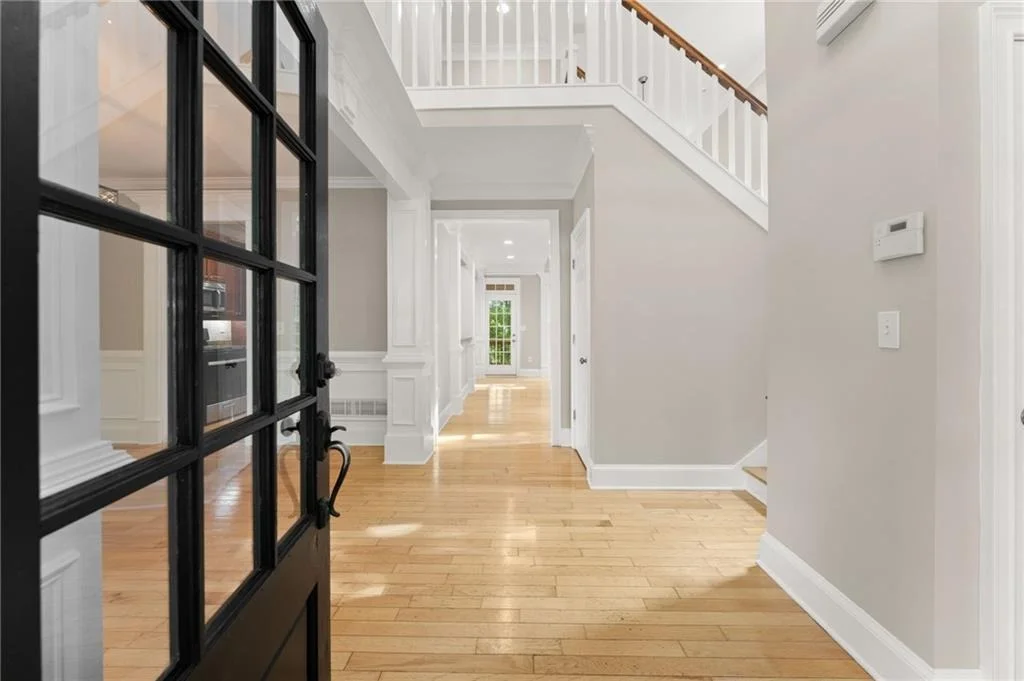 Photo of 7620 Paces Lane