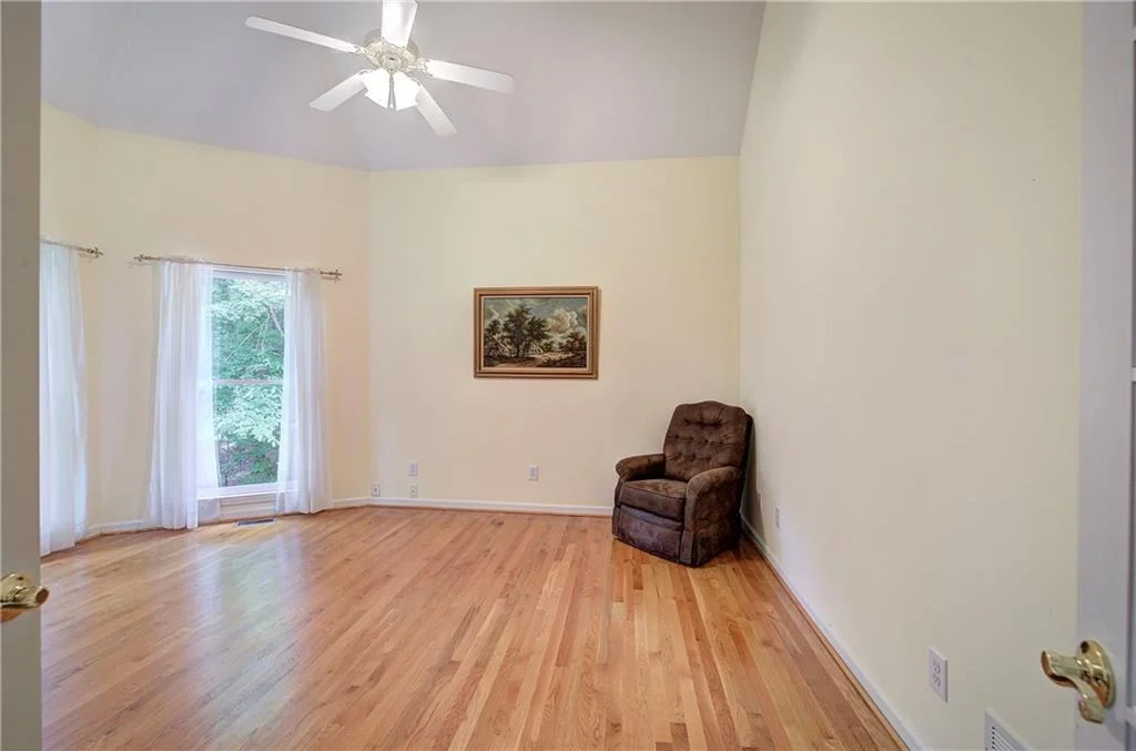 Photo of 312 Lake View Trace