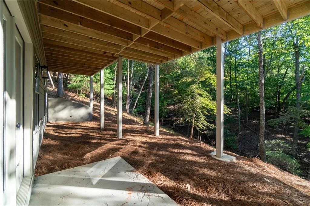 Photo of 595 Wake Robin Drive