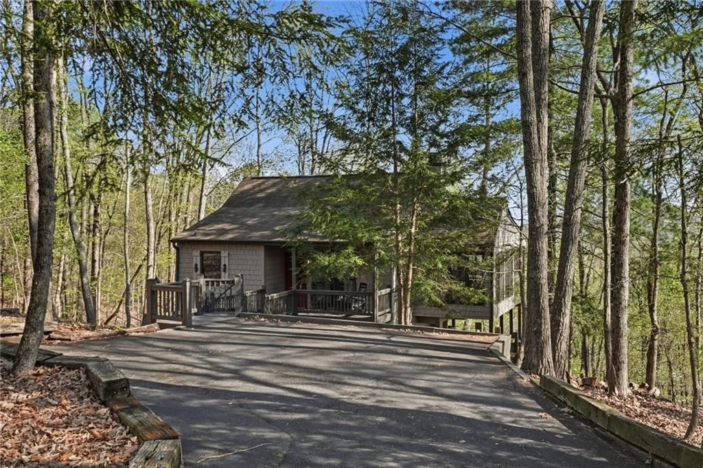 Photo of 229 Tea Berry Lane