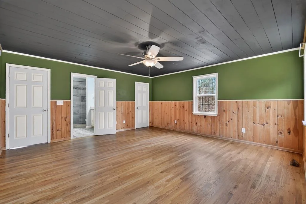 Photo of 144 Emerald Cove