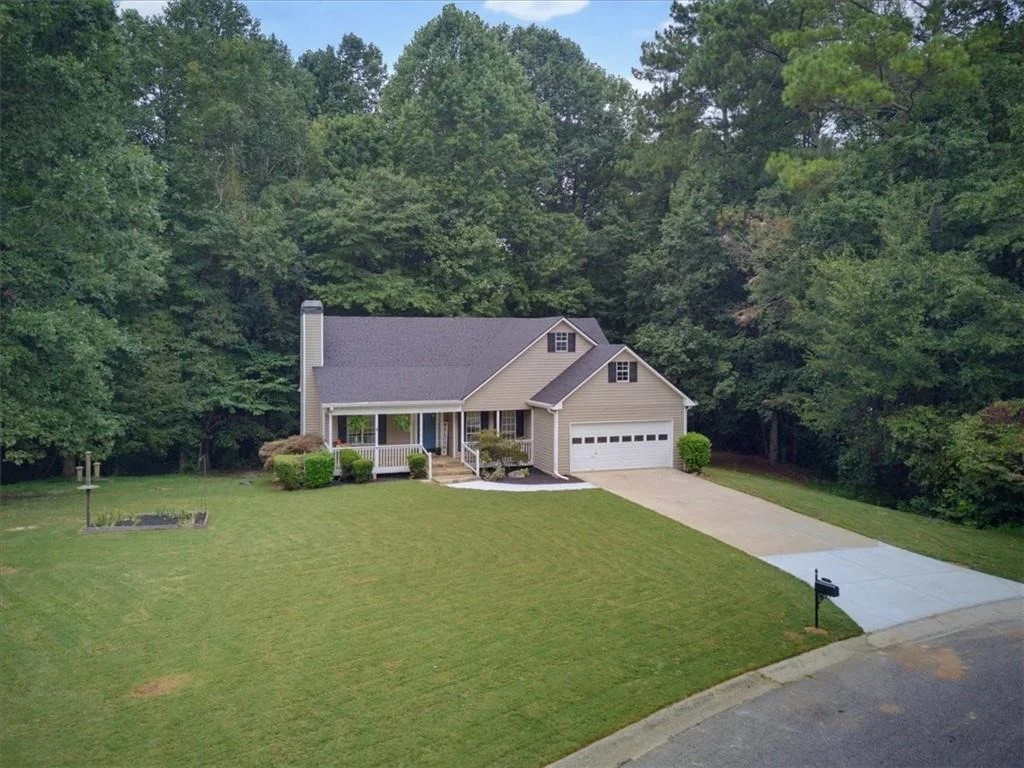 Photo of 7425 Hickory Bluff Drive