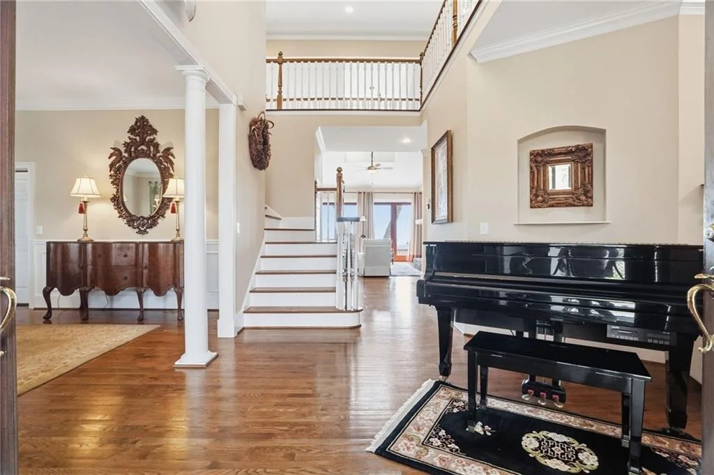 Photo of 1021 Falcon Heights