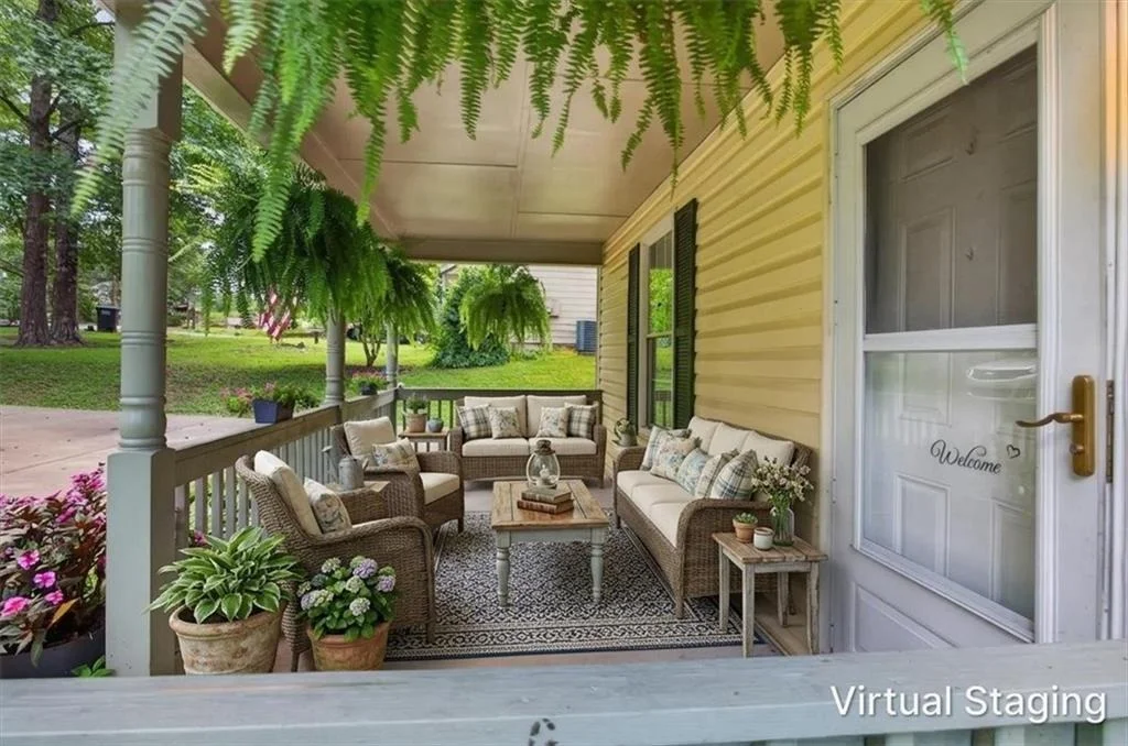 Photo of 129 Whispering Pine Lane NE