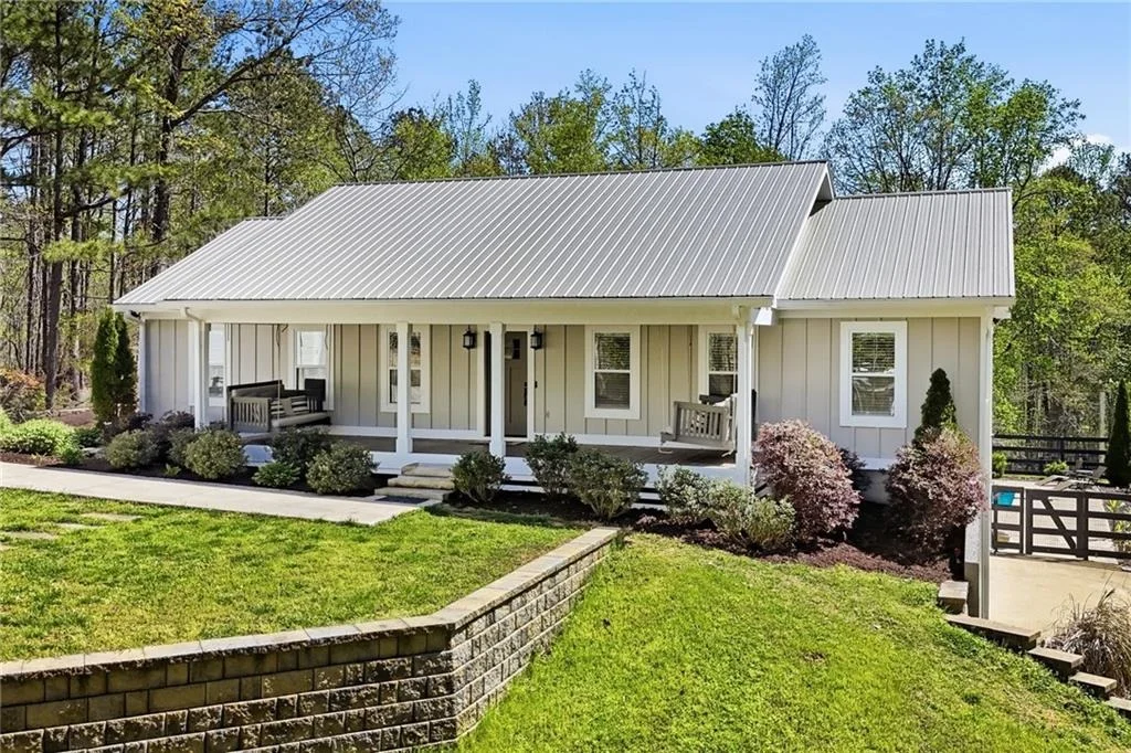 Photo of 3060 Cherry Grove Road