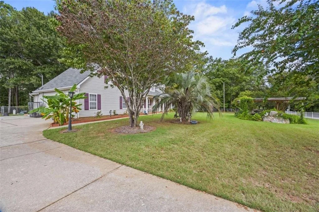 Photo of 1231 Snapping Shoals Road