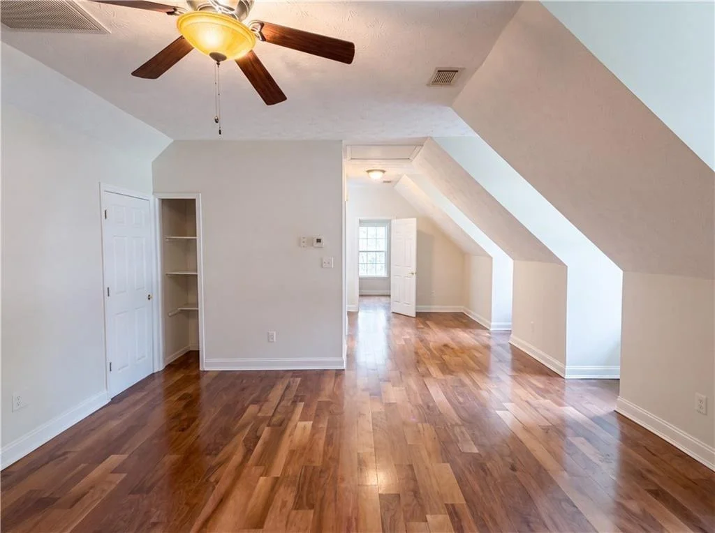 Photo of 346 Carnation Drive