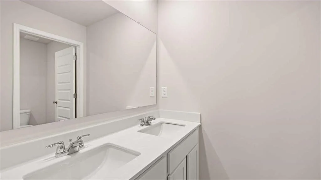 Photo of 467 Abbott Road