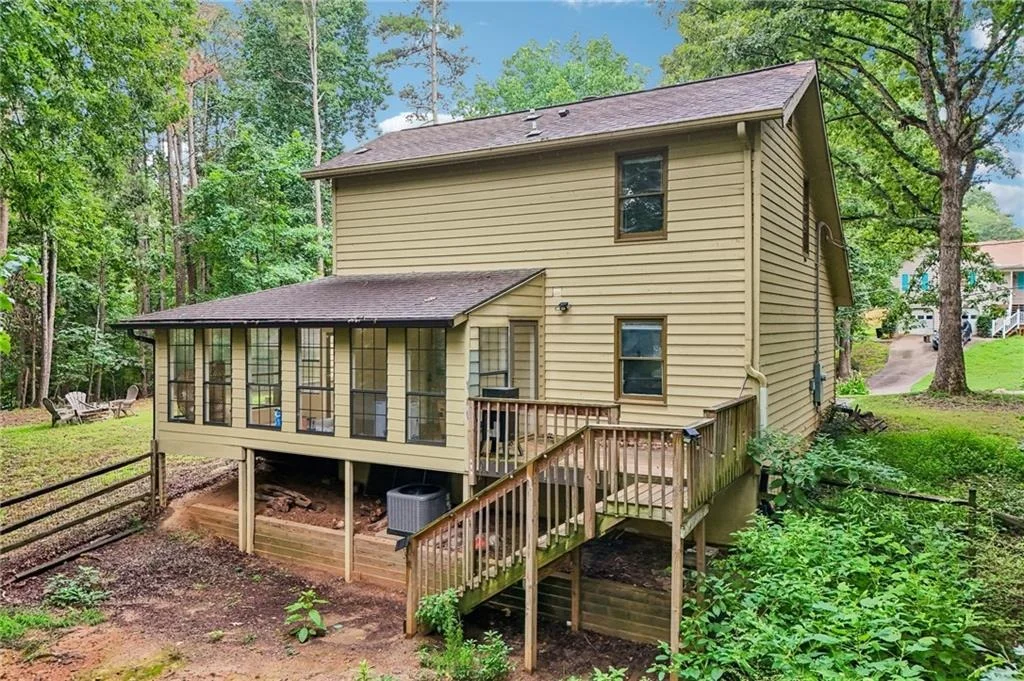 Photo of 9080 Pine Tree Circle