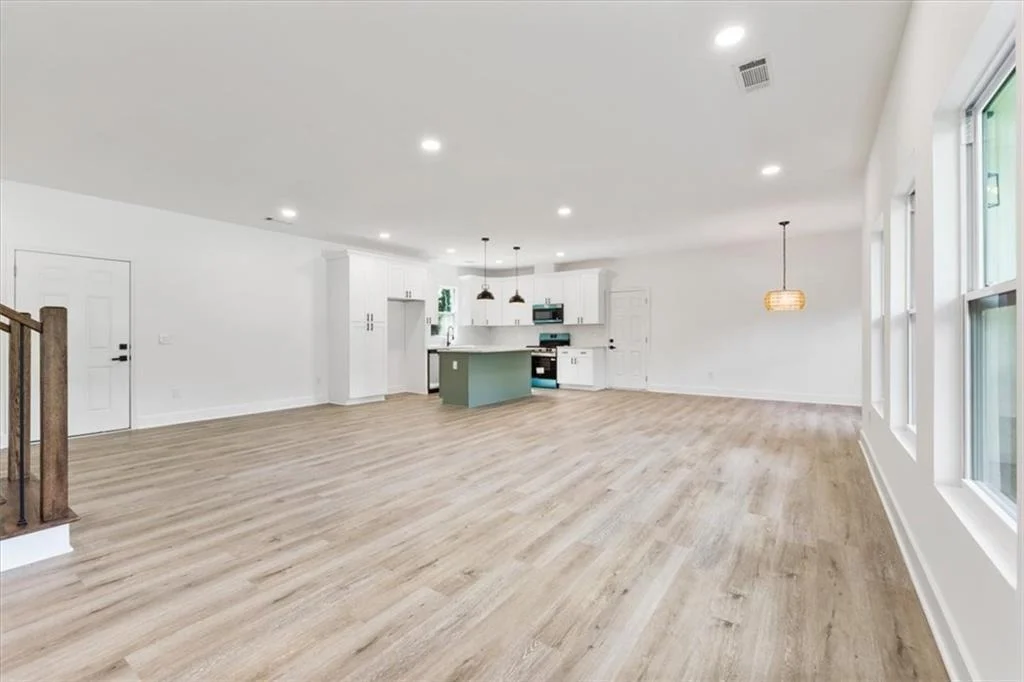 Photo of 6885 Silver Maple Trail