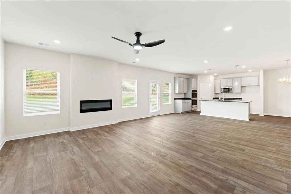 Photo of 355 Jarrett Street