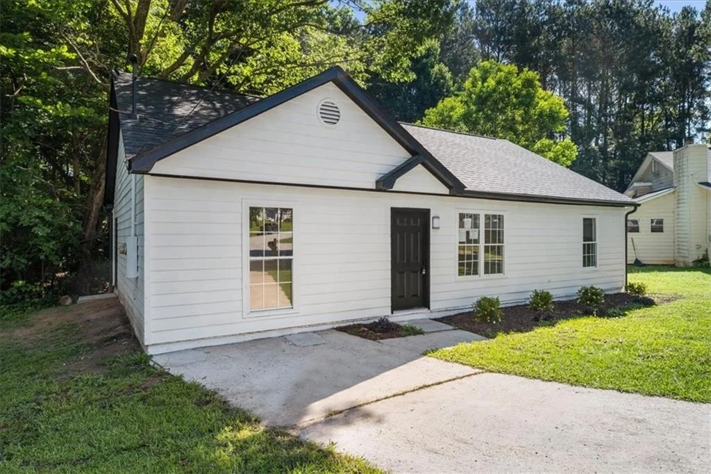 Photo of 245 Antebellum Circle